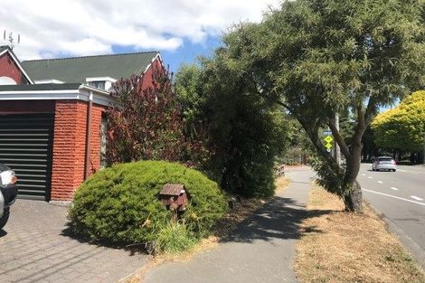 Photo of property in 122 Grahams Road, Burnside, Christchurch, 8053