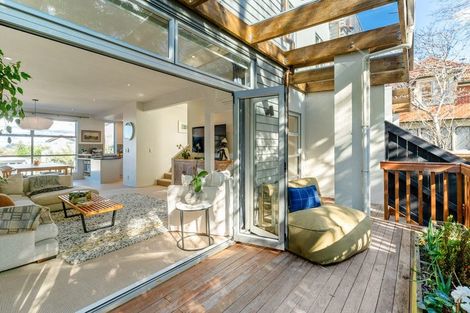 Photo of property in 6l Carlton Gore Road, Grafton, Auckland, 1023