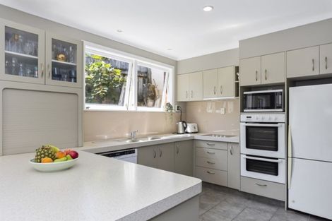 Photo of property in 216 Welcome Bay Road, Welcome Bay, Tauranga, 3112