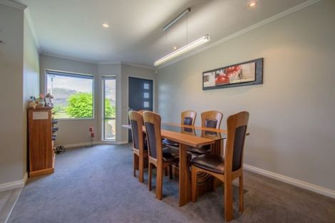 Photo of property in 37 Cairnmuir Crescent, Cromwell, 9310