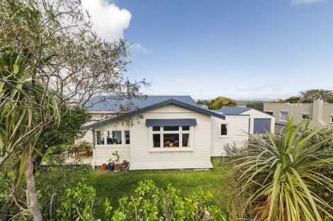 Photo of property in 496 Tremaine Avenue, Takaro, Palmerston North, 4410