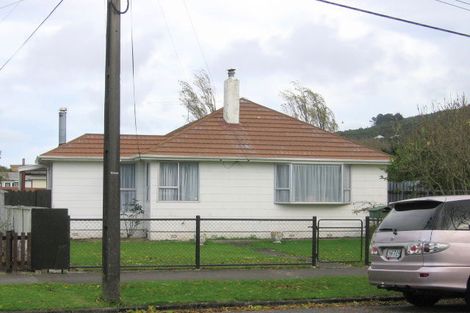 Photo of property in 4 Nash Street, Taita, Lower Hutt, 5011