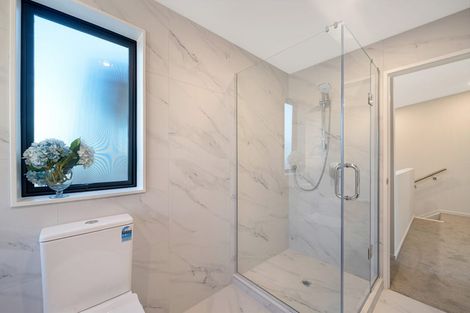 Photo of property in 9/13 Arawa Street, New Lynn, Auckland, 0600