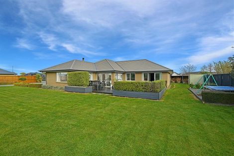 Photo of property in 7 Raymond Place, West Melton, 7618