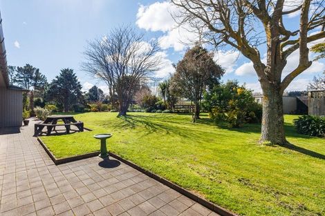 Photo of property in 879 Reid Line East, Bunnythorpe, Palmerston North, 4481
