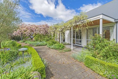 Photo of property in 11 Mountain View Place, Leeston, 7632