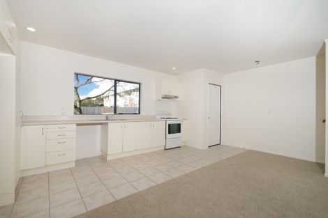 Photo of property in 4 Kora Avenue, Ranui, Auckland, 0612