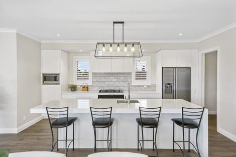 Photo of property in 14 Ringi Lane, Orewa, 0931