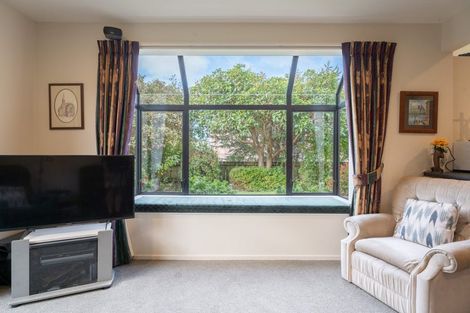 Photo of property in 157 Westchester Drive, Churton Park, Wellington, 6037