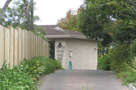 Photo of property in 57 Becroft Drive, Forrest Hill, Auckland, 0620