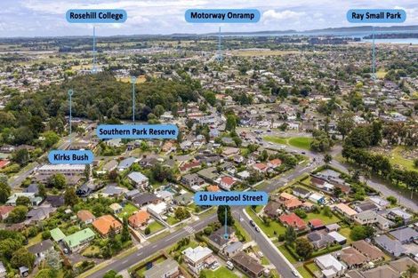 Photo of property in 2/10 Liverpool Street, Papakura, 2110