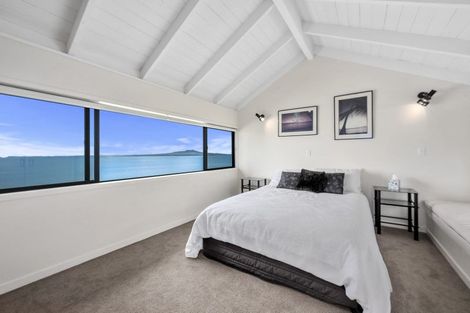 Photo of property in 2/15 Craig Road, Milford, Auckland, 0620