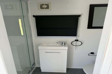 Photo of property in 28 Elliston Crescent, Stanmore Bay, Whangaparaoa, 0932