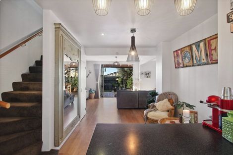 Photo of property in 24 Haven Drive, East Tamaki, Auckland, 2013