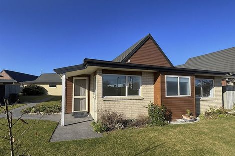 Photo of property in Rivertown Villas, 150 Williams Street, Kaiapoi, 7630
