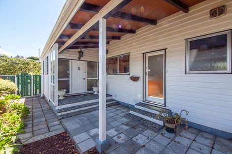 Photo of property in 31 Cranwell Street, Churton Park, Wellington, 6037