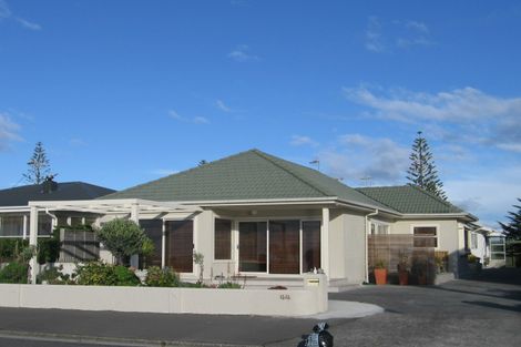Photo of property in 2/44 The Esplanade, Westshore, Napier, 4110
