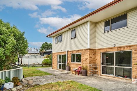 Photo of property in 31 Sumner Terrace, Aotea, Porirua, 5024