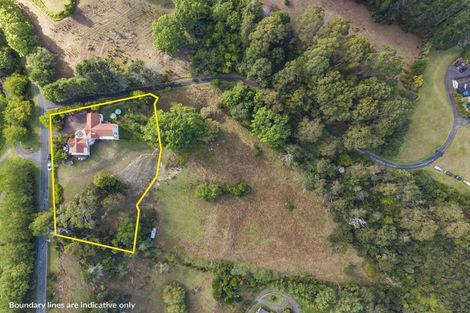 Photo of property in 27 Warman Road, Okura, Auckland, 0792