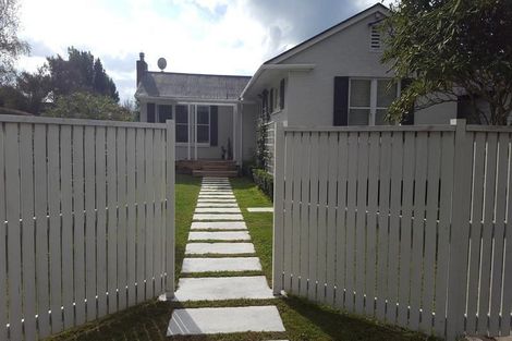 Photo of property in 110a Williams Street, Cambridge, 3434