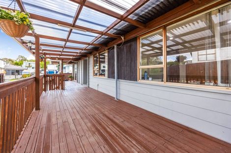 Photo of property in 14 Charntay Avenue, Clover Park, Auckland, 2019