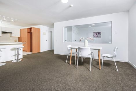 Photo of property in 12/241 Hinemoa Street, Birkenhead, Auckland, 0626