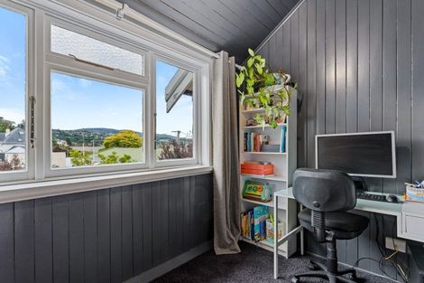 Photo of property in 11 Ings Avenue, Saint Clair, Dunedin, 9012