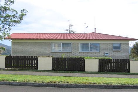 Photo of property in 24 Ascot Avenue, Te Kamo, Whangarei, 0112