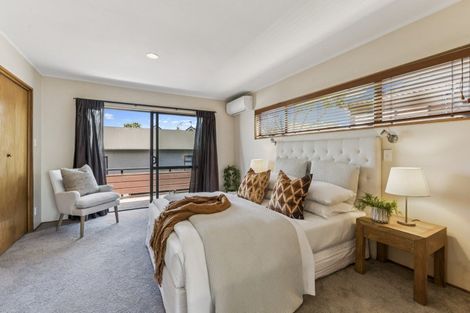 Photo of property in 1/11 Faulkner Road, Northcote Point, Auckland, 0627