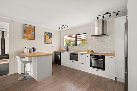 Photo of property in 14 Waimauku Station Road, Waimauku, 0812