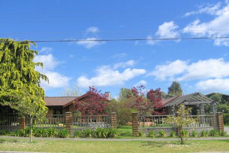 Photo of property in 51 Chesham Avenue, Waipahihi, Taupo, 3330