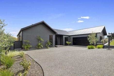 Photo of property in 54 Fernbrook Drive, Hurworth, New Plymouth, 4310