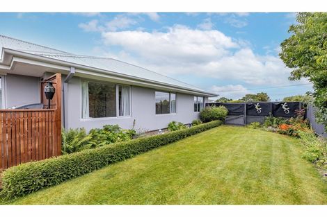 Photo of property in 132 Beach Road, North New Brighton, Christchurch, 8083