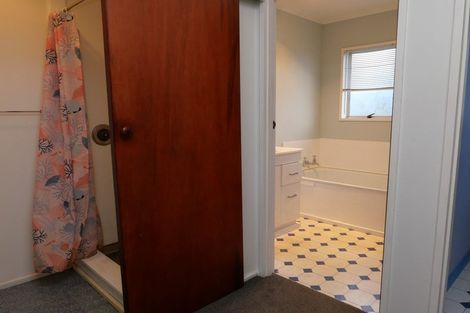 Photo of property in 166a Arawhata Road, Paraparaumu, 5032