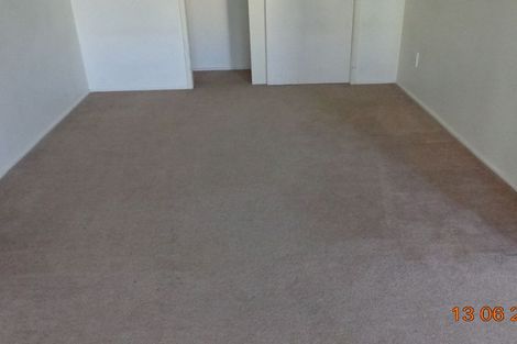 Photo of property in 14d/30 Westward Ho, Glen Eden, Auckland, 0602