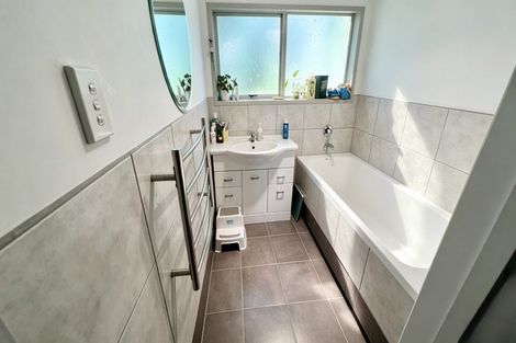 Photo of property in 58 Stredwick Drive, Torbay, Auckland, 0630