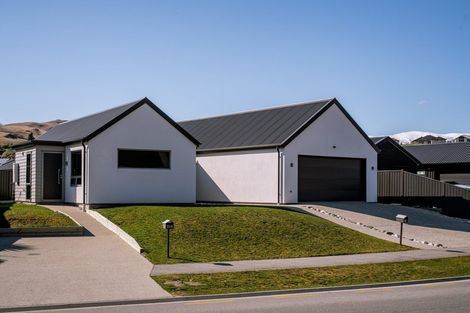 Photo of property in 106 Stalker Road, Lower Shotover, Queenstown, 9304