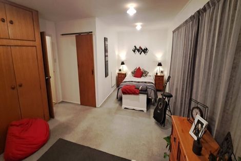 Photo of property in 3 Adkin Avenue, Levin, 5510