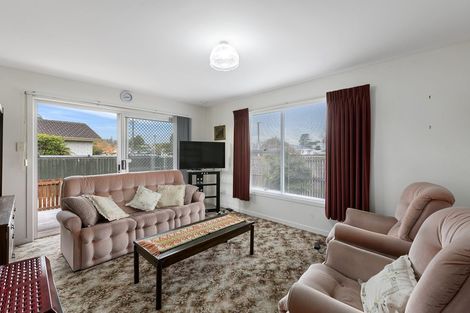 Photo of property in 1/459 Bower Avenue, Parklands, Christchurch, 8083