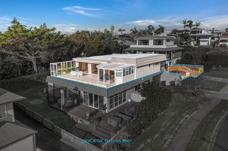 Photo of property in 2/9 Takutai Avenue, Bucklands Beach, Auckland, 2012