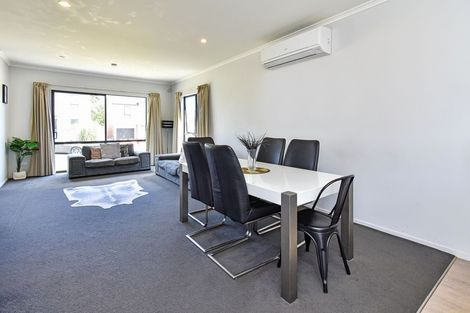 Photo of property in 6 Kohi Kai Place, Weymouth, Auckland, 2103