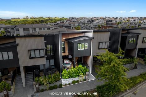 Photo of property in 116 Te Oneroa Way, Long Bay, Auckland, 0630