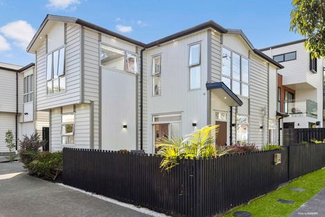 Photo of property in 16a Tyburnia Avenue, Mount Albert, Auckland, 1025