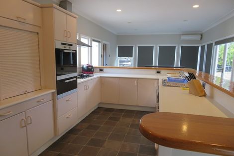 Photo of property in 16a Clifton Road, Hauraki, Auckland, 0622