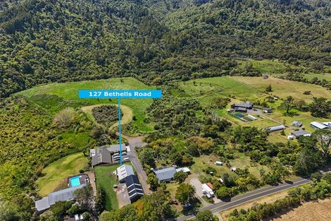 Photo of property in 127 Bethells Road, Waitakere, 0781