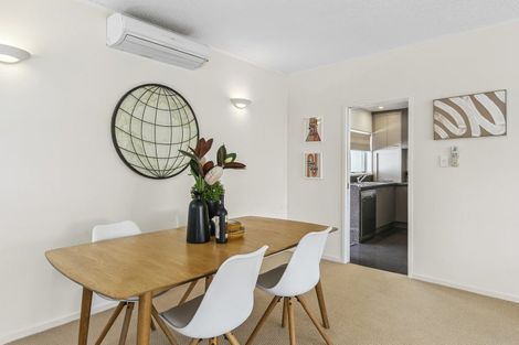 Photo of property in 4/10 Box Hill, Khandallah, Wellington, 6035