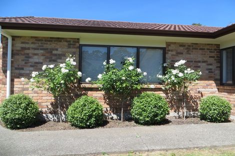 Photo of property in 40 Leafield Crescent, Henderson, Auckland, 0612