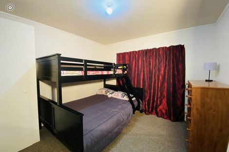 Photo of property in 2/9 George Street, Mangere East, Auckland, 2024