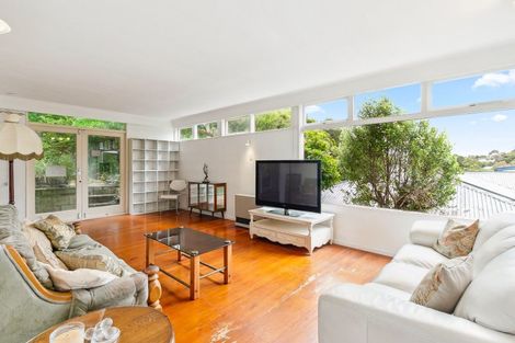 Photo of property in 152 Campbell Street, Karori, Wellington, 6012