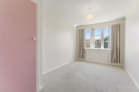 Photo of property in 36 Rangiora Avenue, Roslyn, Palmerston North, 4414